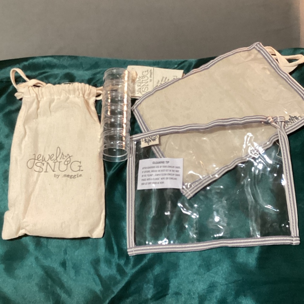 Jewelry Snug Drawstring Bag
